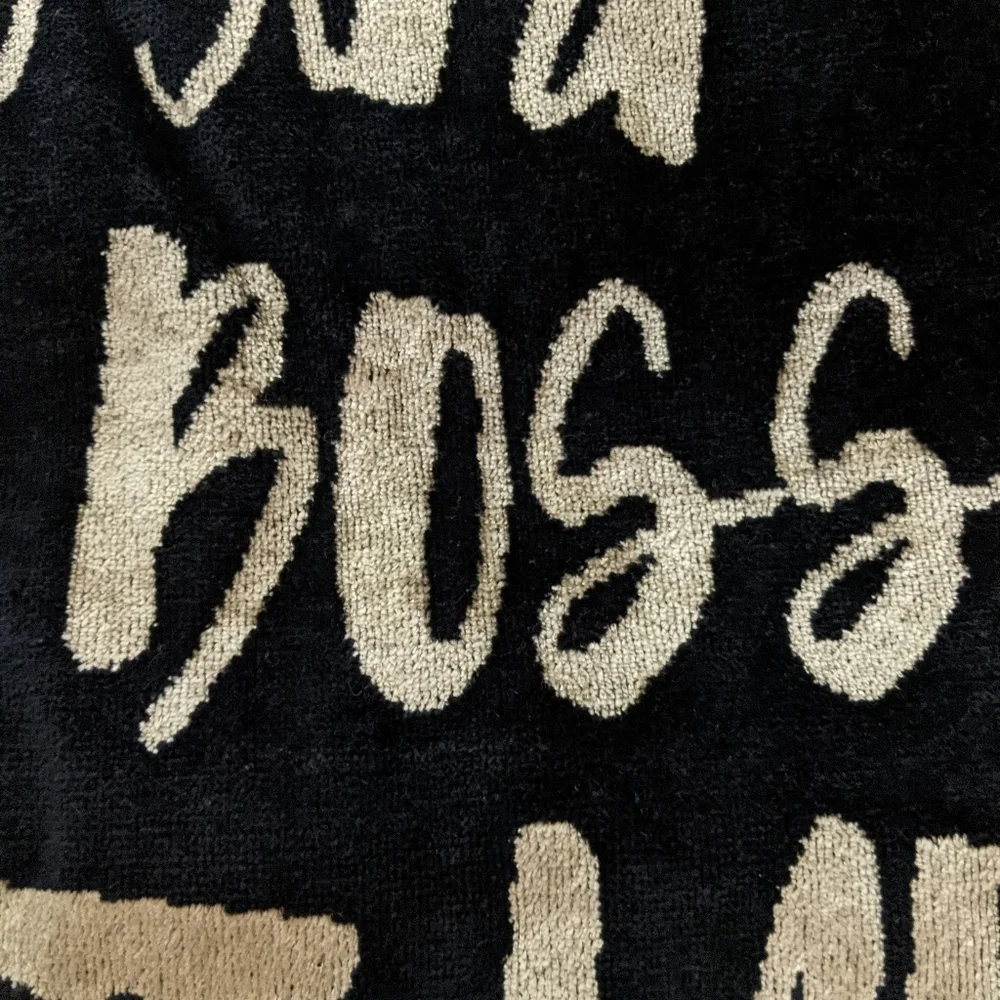 Bebe 2 Bath Towels Black Gold Boss Lady Print
